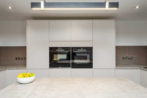 Photo 31- click for photo gallery